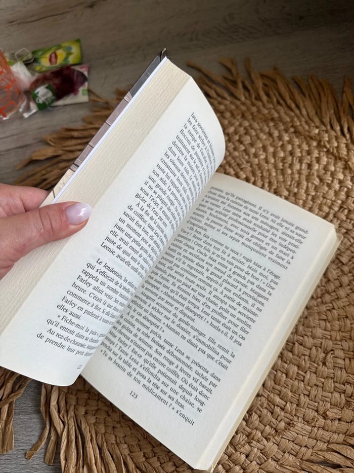 Livre une douloureuse absence - photo numéro 3