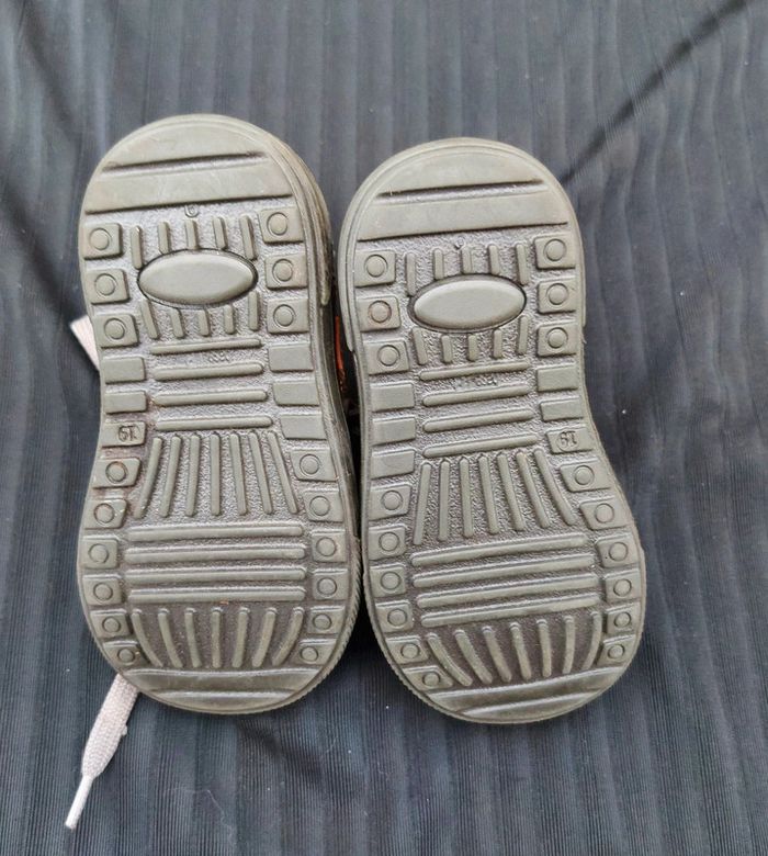 Chaussure bébé - photo numéro 3