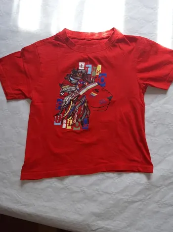 T-shirt