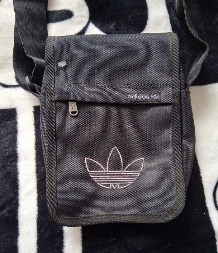 Pochette Adidas - photo numéro 2