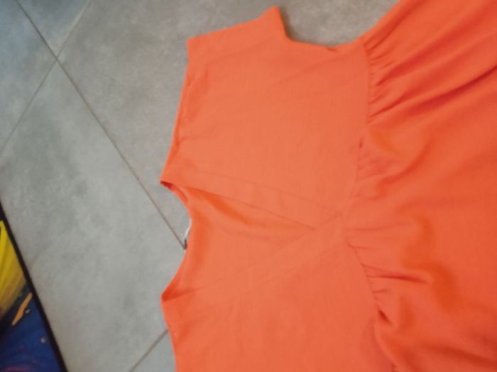 Robe orange neuve new collection - photo numéro 3