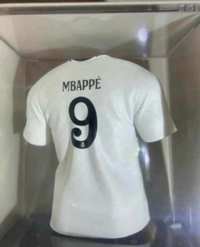 Figurine Mbappé - photo numéro 5