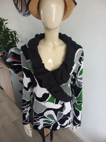 Haut M&S T.M