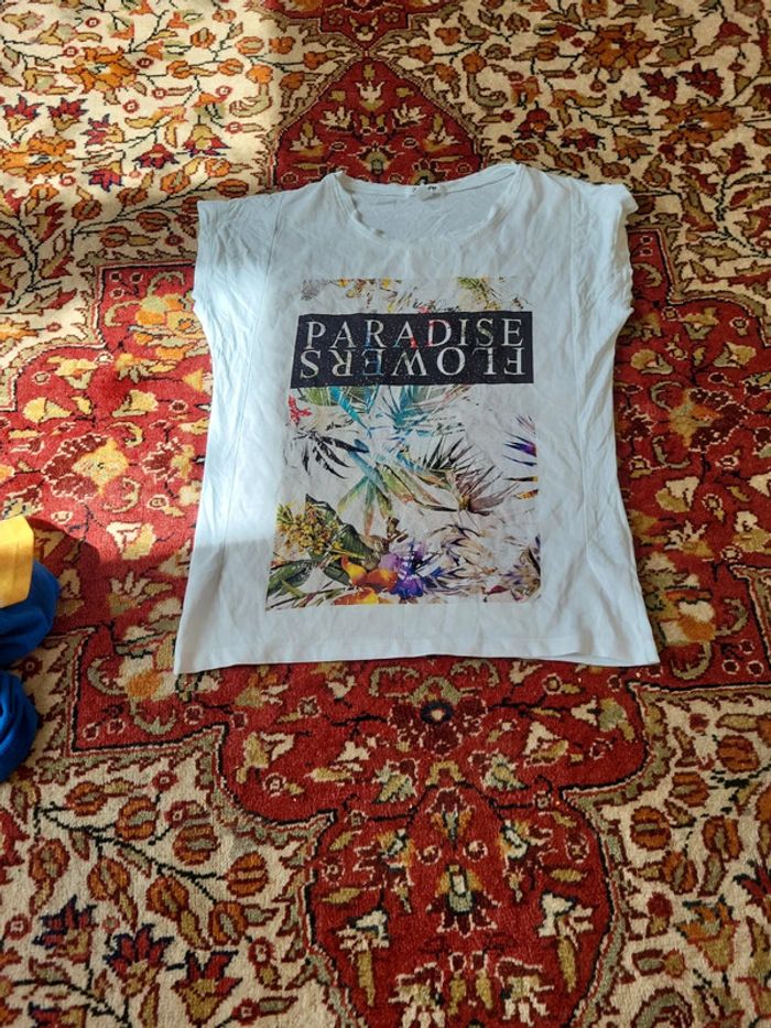 Tee shirt jennyfer Taille s