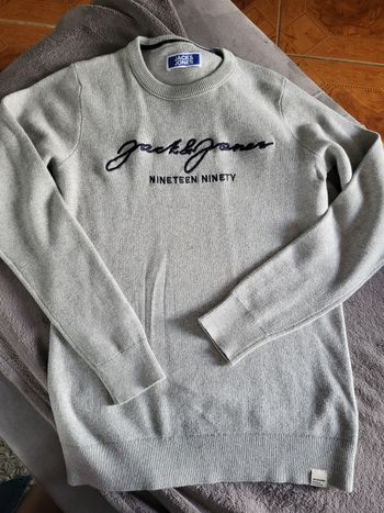 Pull gris jack & Jones 12 ans