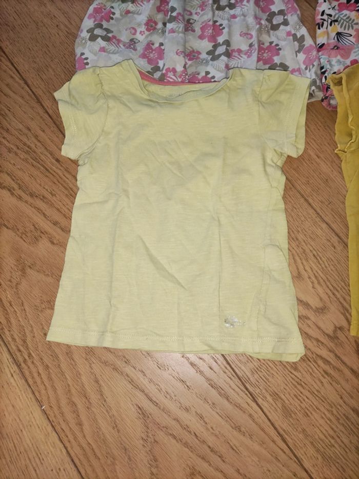 Lot t shirt 3 ans - photo numéro 4