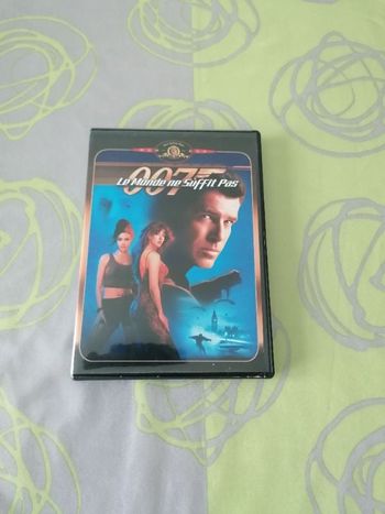 DVD : le monde ne suffit pas