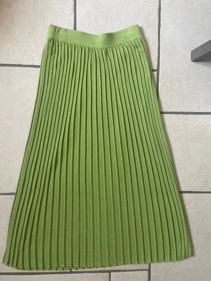 Jupe plissée verte MANGO