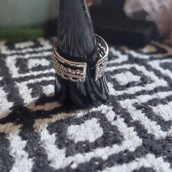 Magnifique bague neuve acier - photo numéro 2