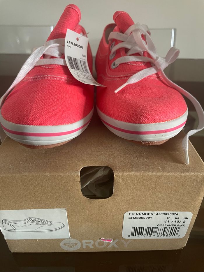 Baskets en toile neuves ROXY T41 - photo numéro 2