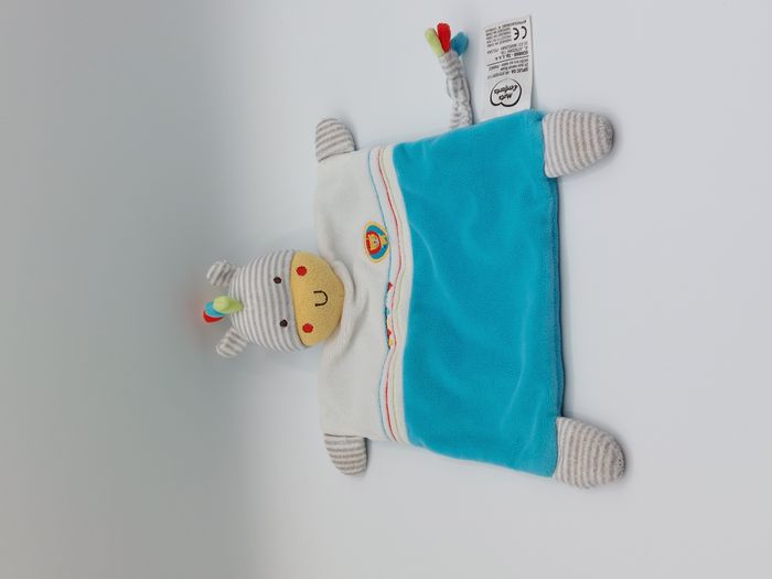 Doudou plat zèbre gris blanc bleu MOTS D’ENFANTS rouge vert lion lire SVP
