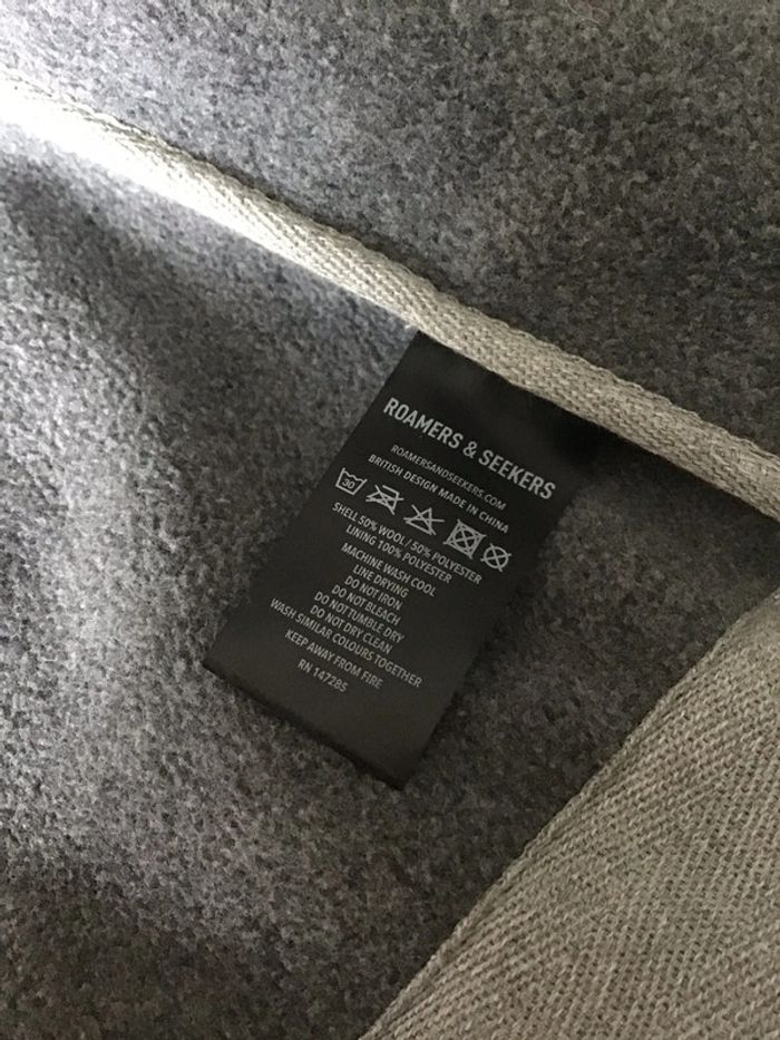 Duffle-coat à capuche 50% laine taille XS colorie marine marque Roamers&Seekers - photo numéro 13