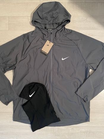 Veste running + cagoule Nike 