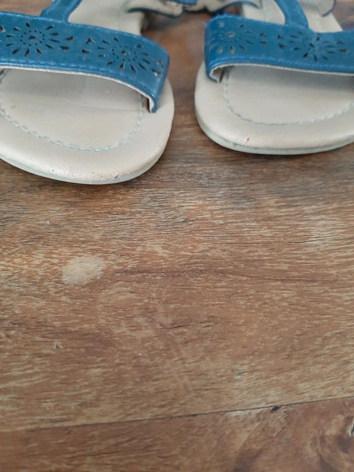 Chaussures fille taille 25 - photo numéro 3
