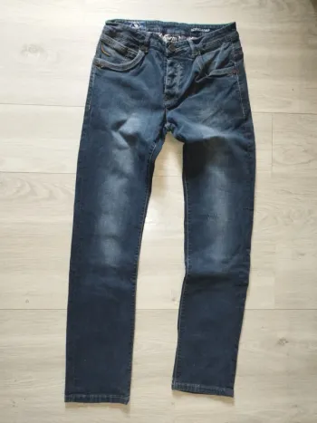 Jean homme taille 42 W 33