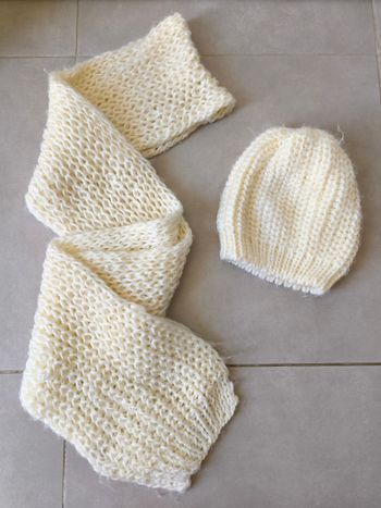 Bonnet et écharpe pour femme