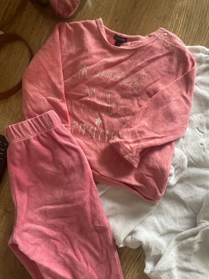 Lot de 2 pyjamas taille 12 mois - photo numéro 3