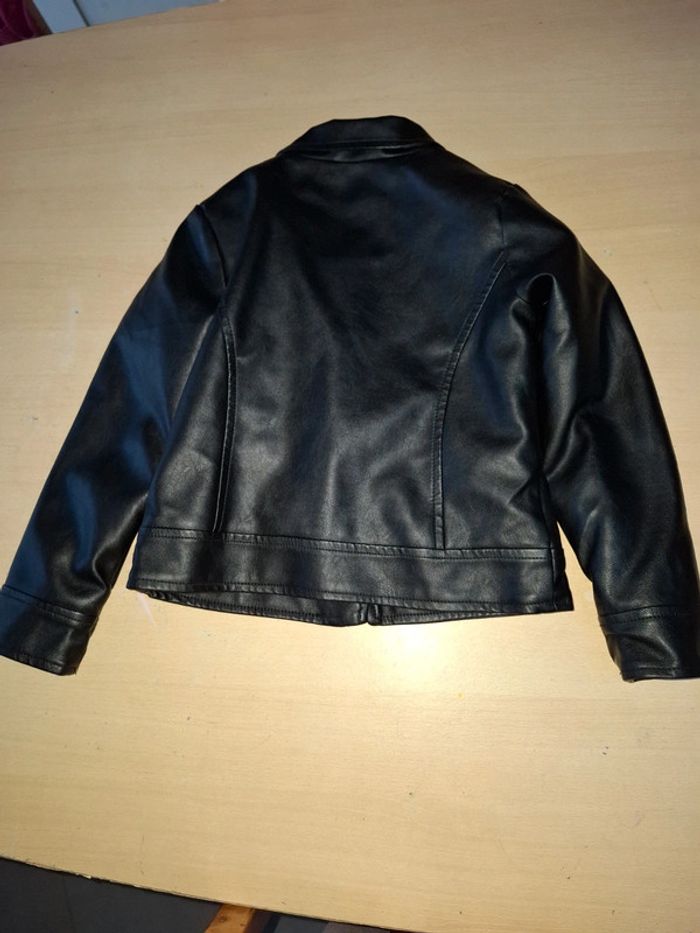 Veste simili - photo numéro 2