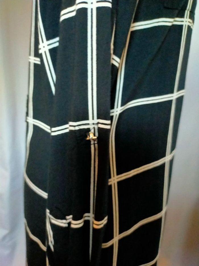 Robe noire à carreaux blancs – Anna Karef (AK) - photo numéro 13