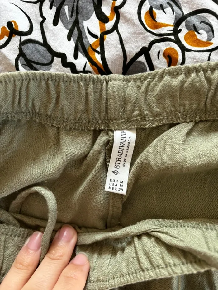 Pantalon Stradivarius – Taille M – Neuf – 20€ - photo numéro 6