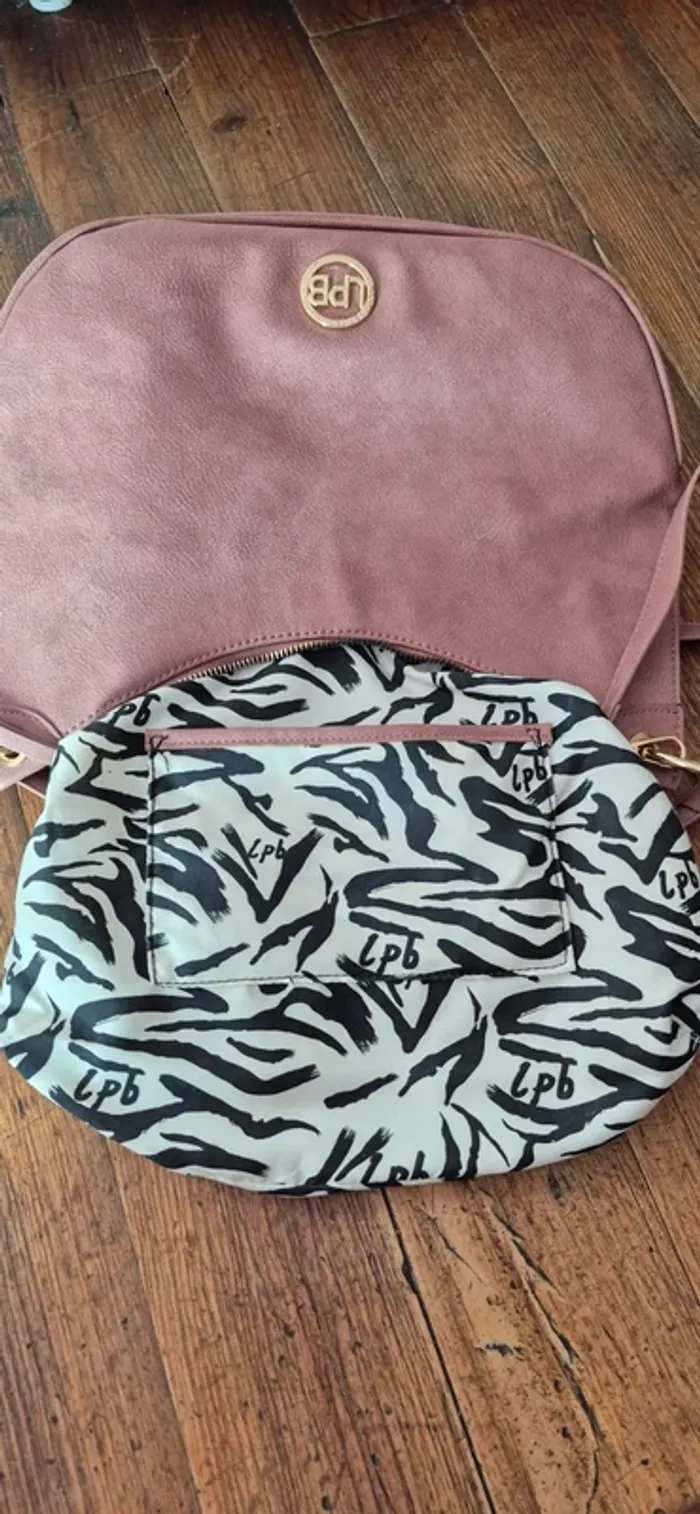 Sac LPB parfait état - photo numéro 10