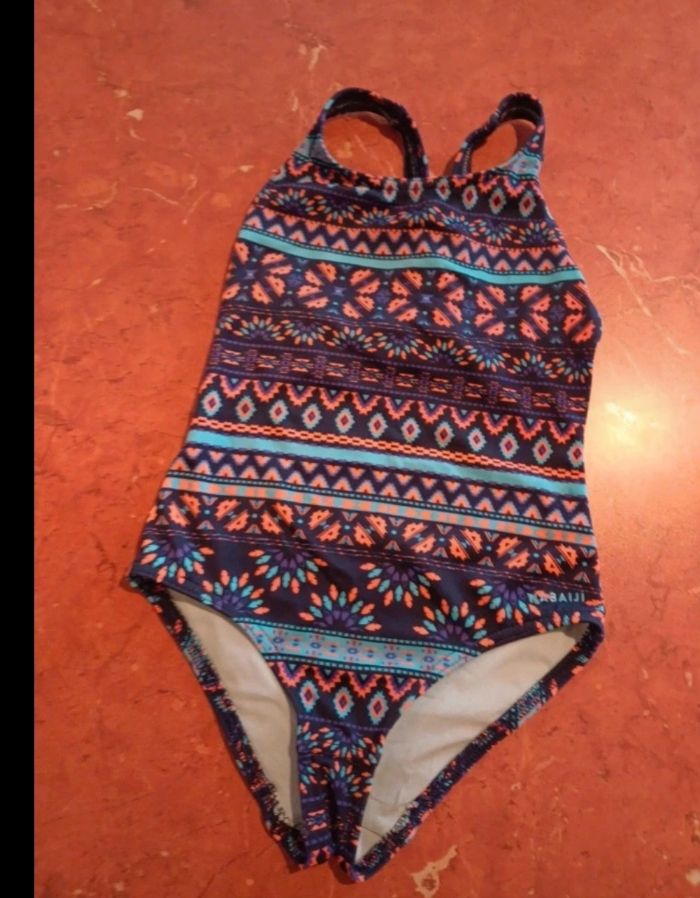 Lot de vêtements fille taille 4 ans - photo numéro 10