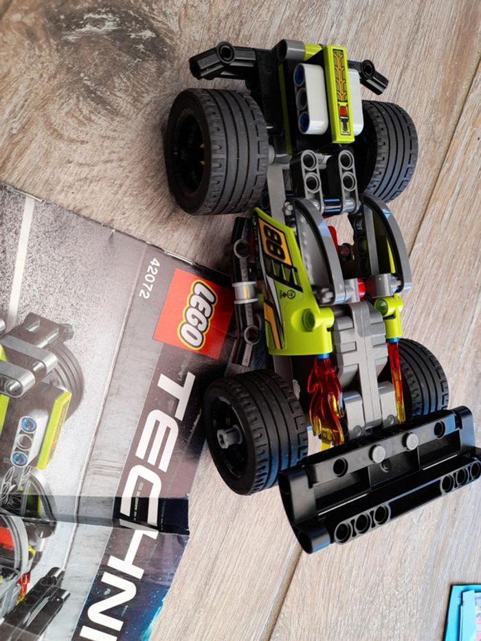 Lego technic 42072 - photo numéro 2