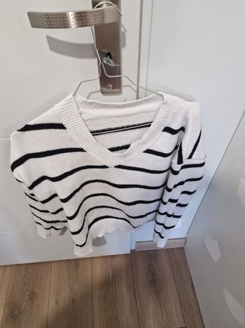 Pull blanc et noir