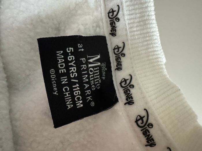 Pull Minnie. Imprimés recto et verso. 5-6 ans. primark. - photo numéro 8