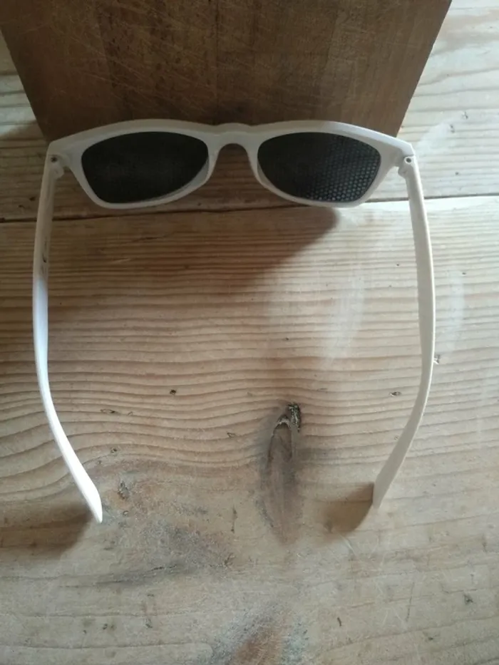 Lunettes - photo numéro 3