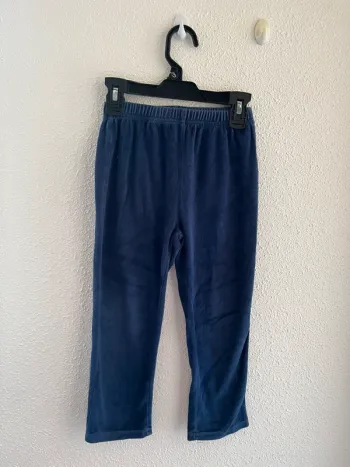 Pyjamas toucher doux taille 5 ans💫