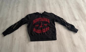 Pull taille M marque elevenparis