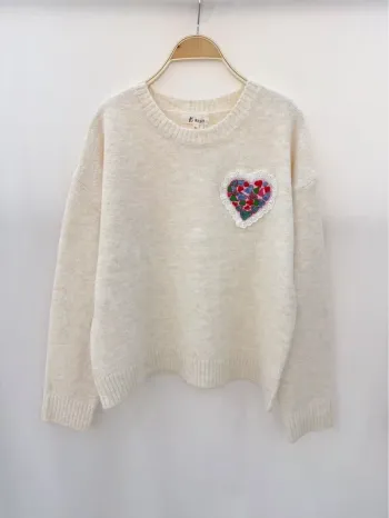 Pull beige logo coeur laine