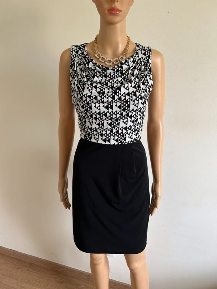 Robe noire et blanche sans manches Esprit taille française S jamais portée