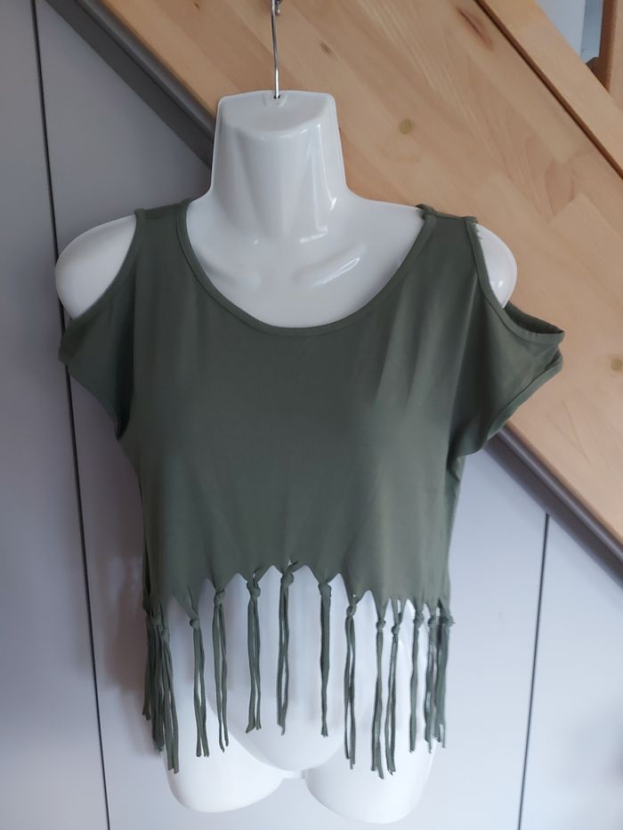 Tee-shirt - photo numéro 1
