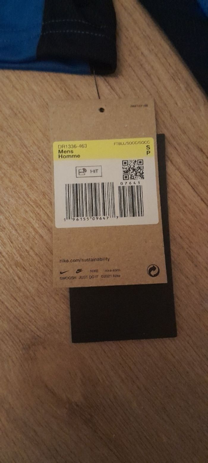 Haut de sport Nike Dri-Fit - photo numéro 5