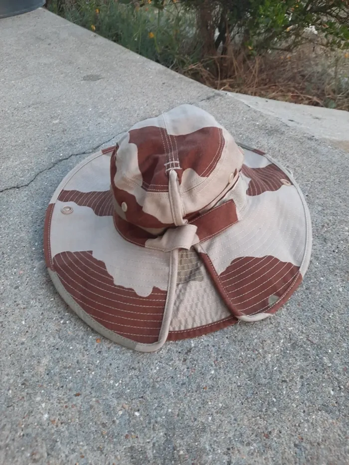 Chapeau militaire camouflage sable désert - photo numéro 2