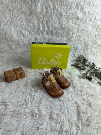 Paire de sandales Aster taille 18