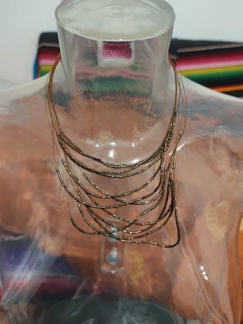 Collier fantaisie en perles marrons doré