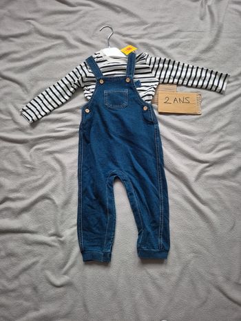 Ensemble neuf 23 mois