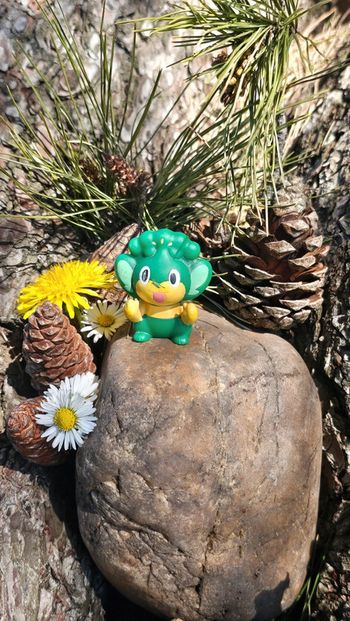 Super figurine Pokemon Nintendo finger puppet feuillajou