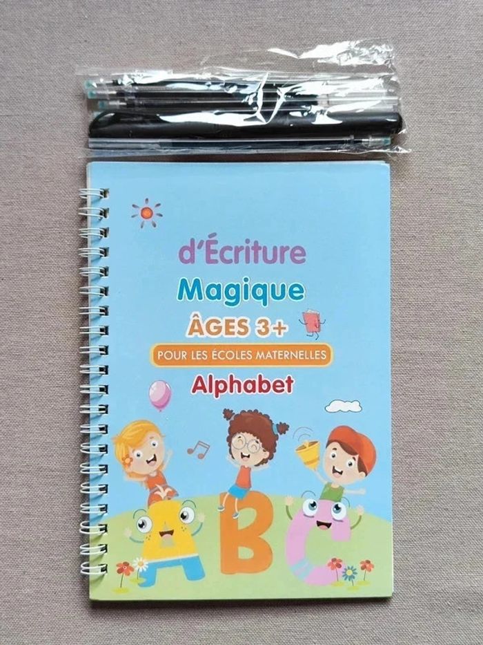 Cahier d'écriture magique