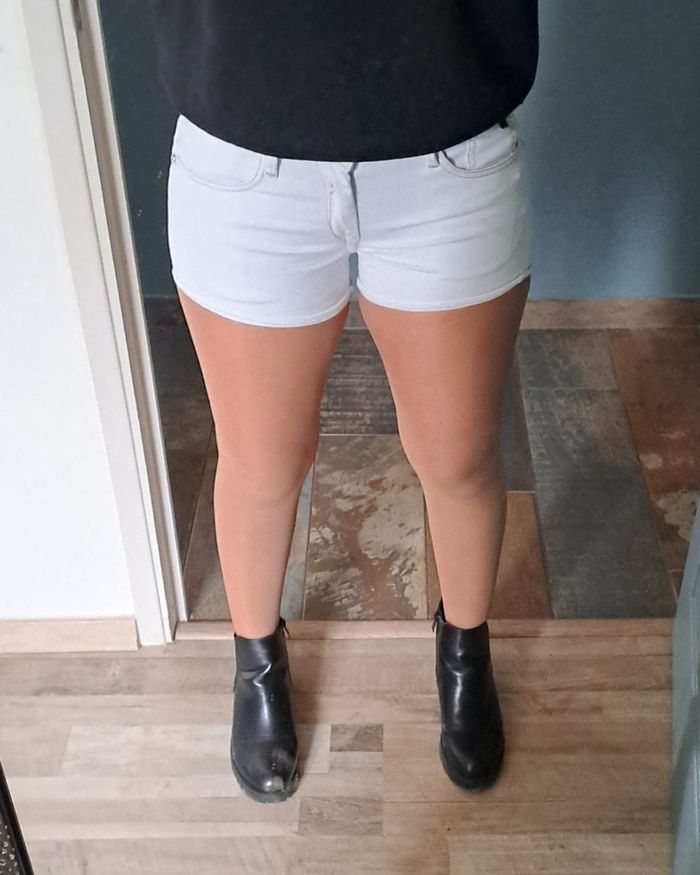 Short en jean bleu clair femmes Le Temps Des Cerises taille 35