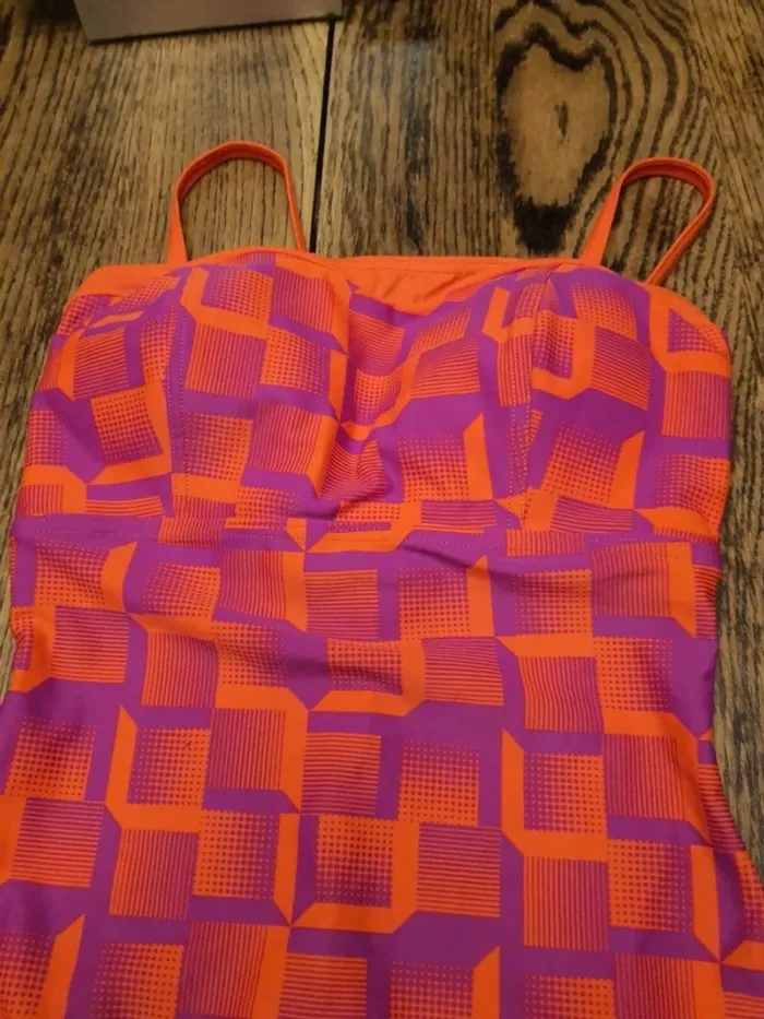 Maillot bain Speedo fr40 coussinets amovibles - photo numéro 4