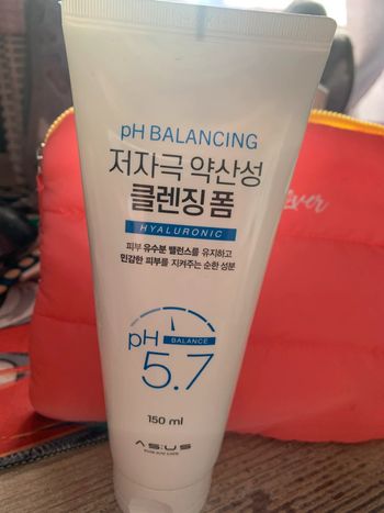 Ph balancing hyaluronique 5.7