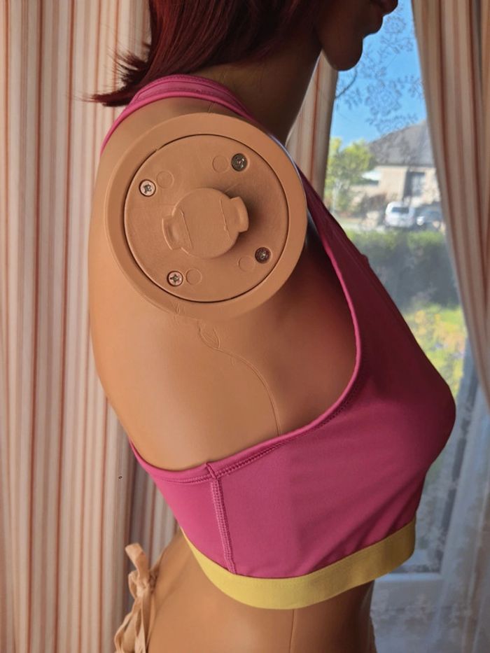 Jolie Brassière de sport Nike taille L - photo numéro 6