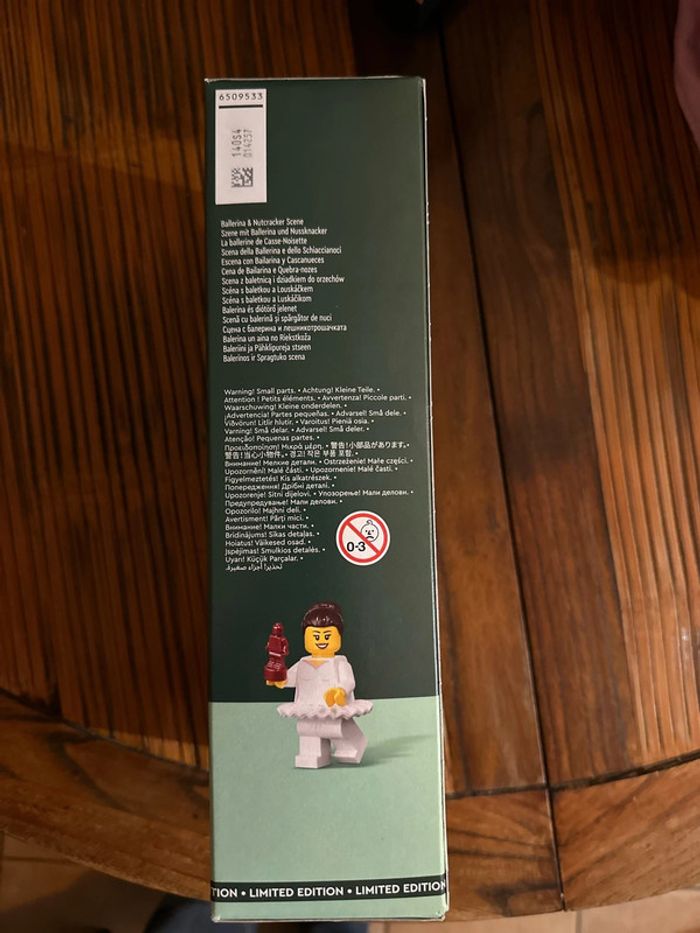 Set Lego Ballerine et Cassenoisette 40701 set Scellé - photo numéro 2