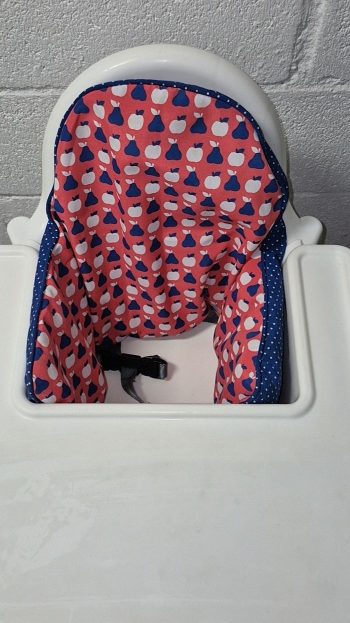 Chaise haute ikea - photo numéro 3