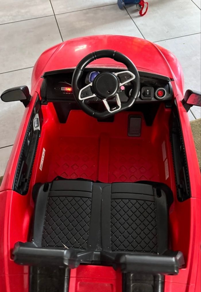 Voiture électrique enfant - photo numéro 2