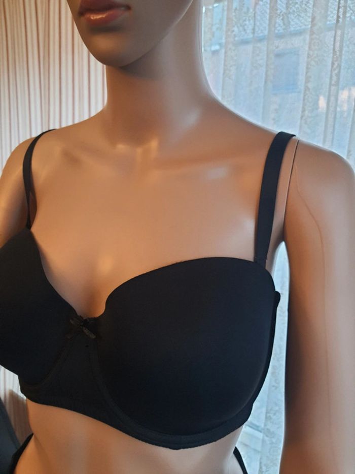 Soutiens-gorge noir Hunkemöller fr 90F - photo numéro 5